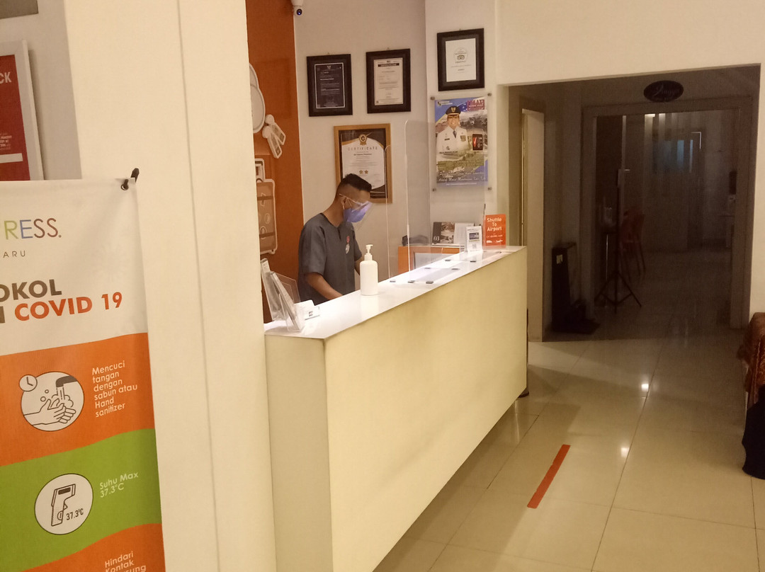 Zuri Express Hotel Pekanbaru主图