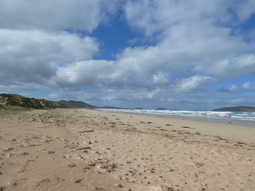Cotters Beach景点图片