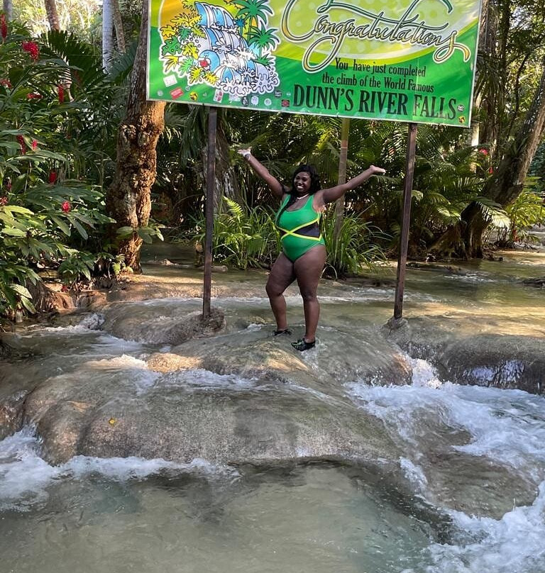 Pappi Tours JA-蒙特戈贝必去景点