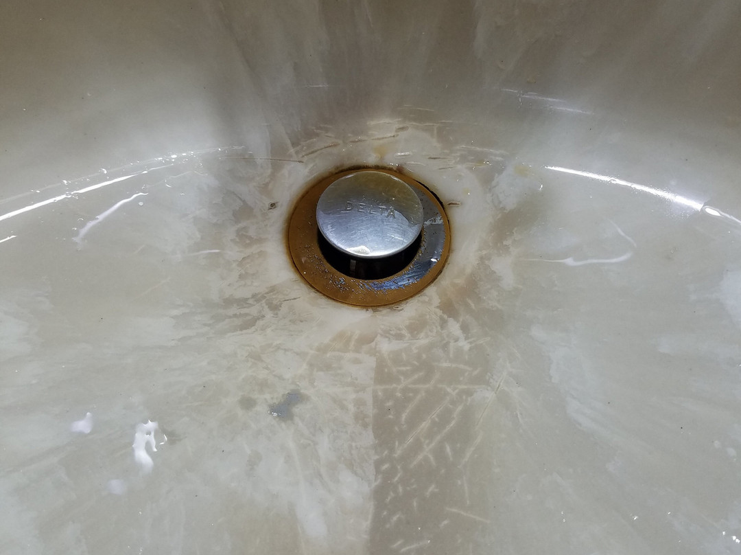 恩波里亚速8酒店主图