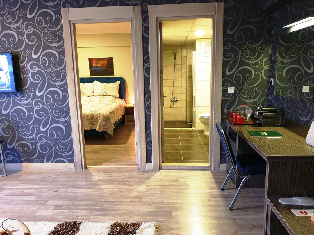 Lina Suite Hotel主图