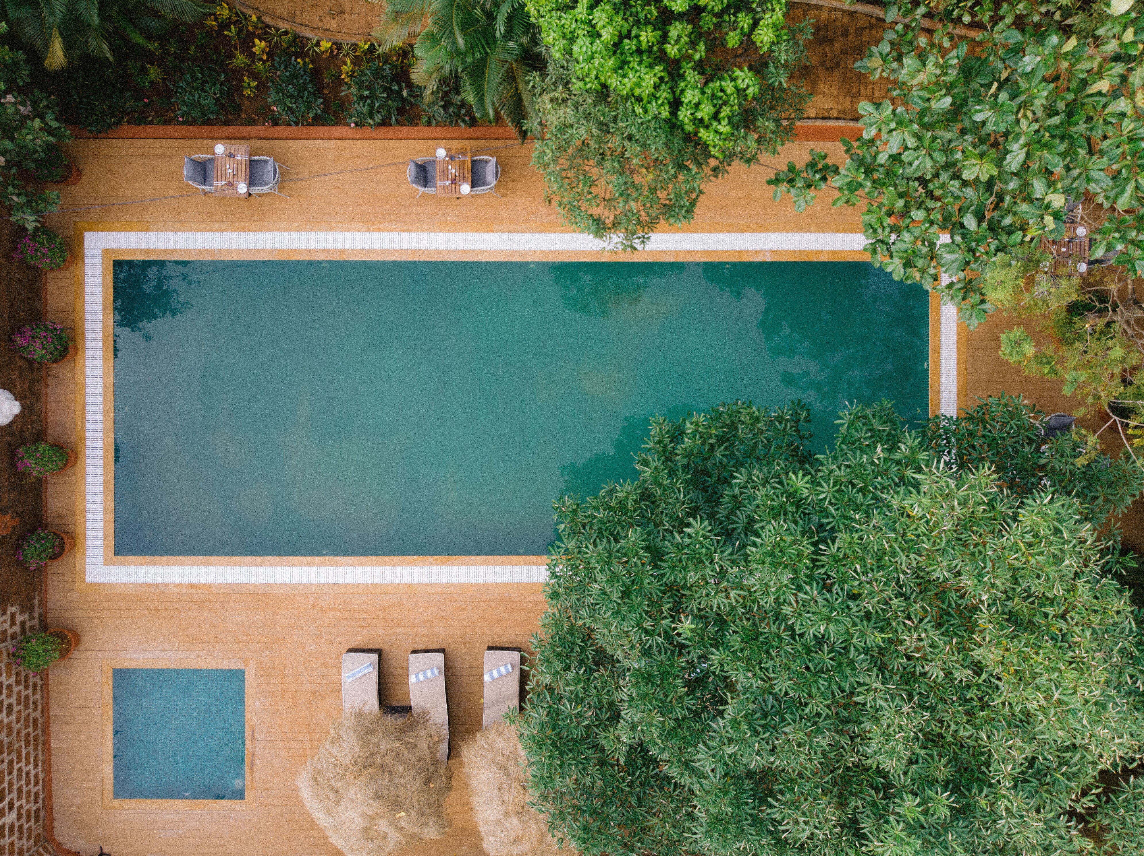 LaRiSa Resort & Spa, Ashwem-泳池