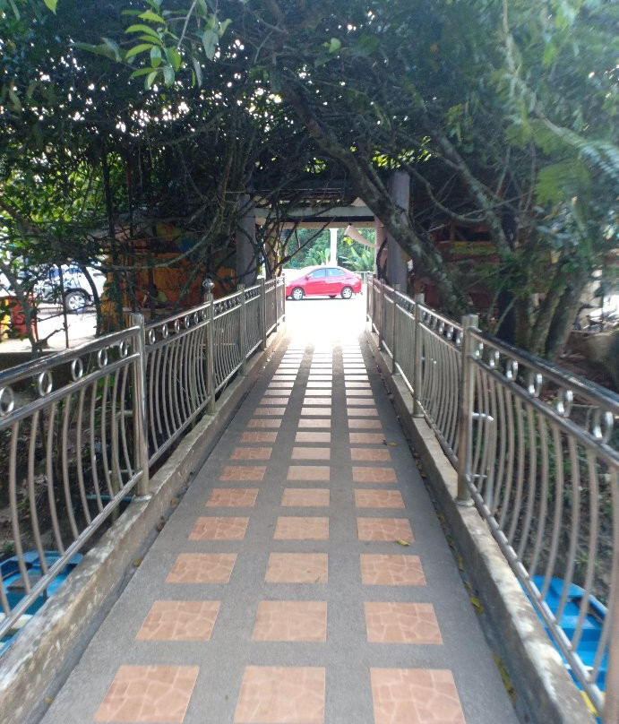 Khao Kob Cave景点图片