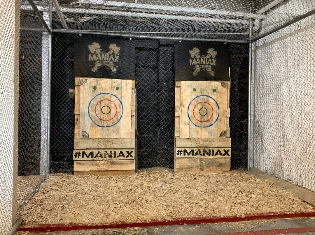 MANIAX Axe Throwing - St Peters景点图片