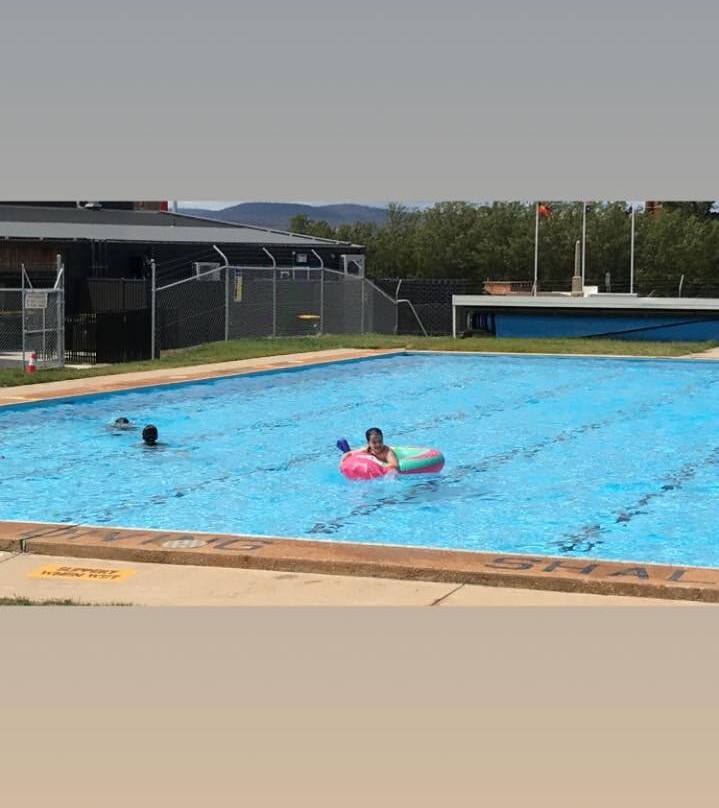 Campbell Town Swimming Pool景点图片