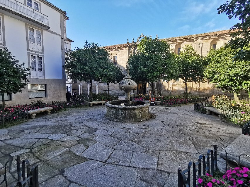 Praza de Fonseca-圣地亚哥德孔波斯特拉必去景点