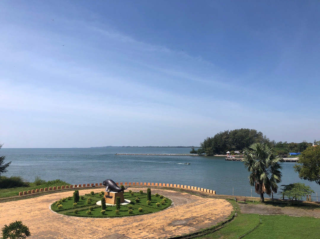 HTMS Prasae Memorial-Ban Pak Nam Krasae必去景点