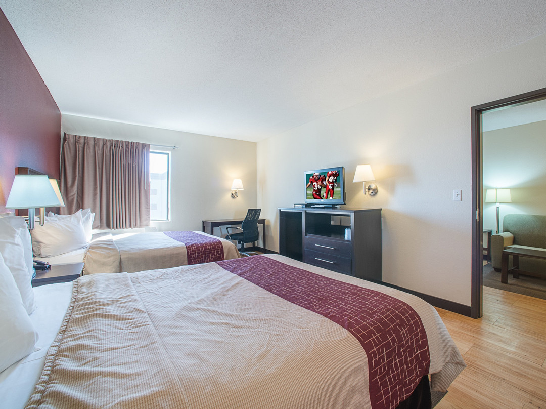 Red Roof Inn St Louis - Troy, IL主图