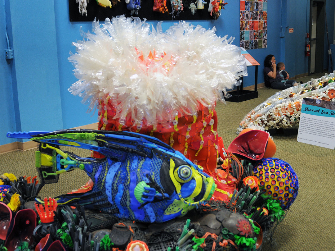 Washed Ashore Gallery & Workshop-班登必去景点