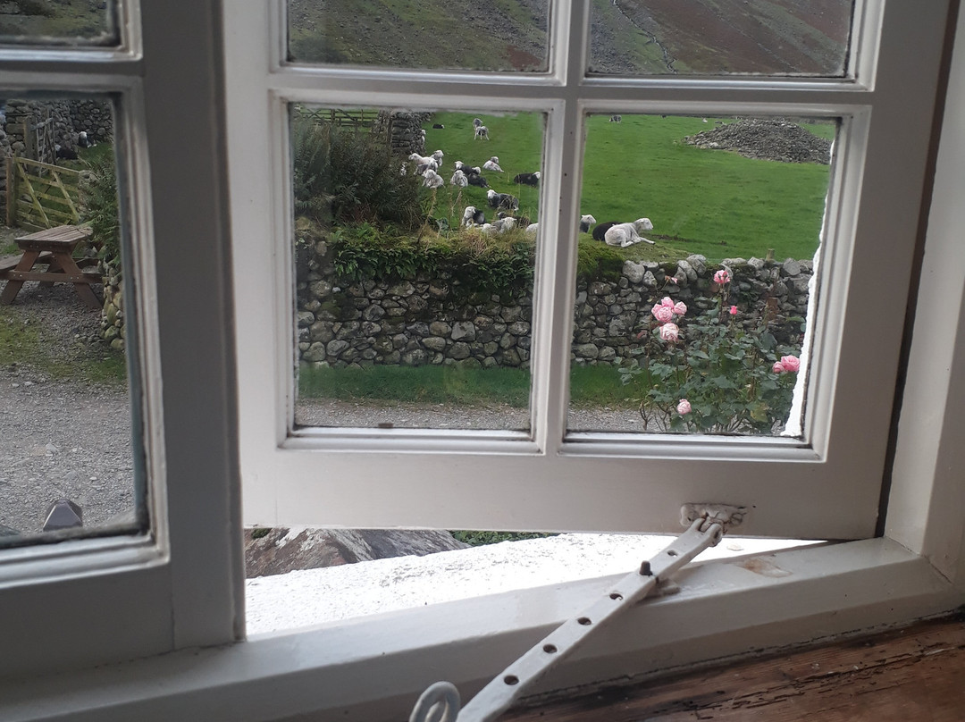 Burnthwaite Farm主图