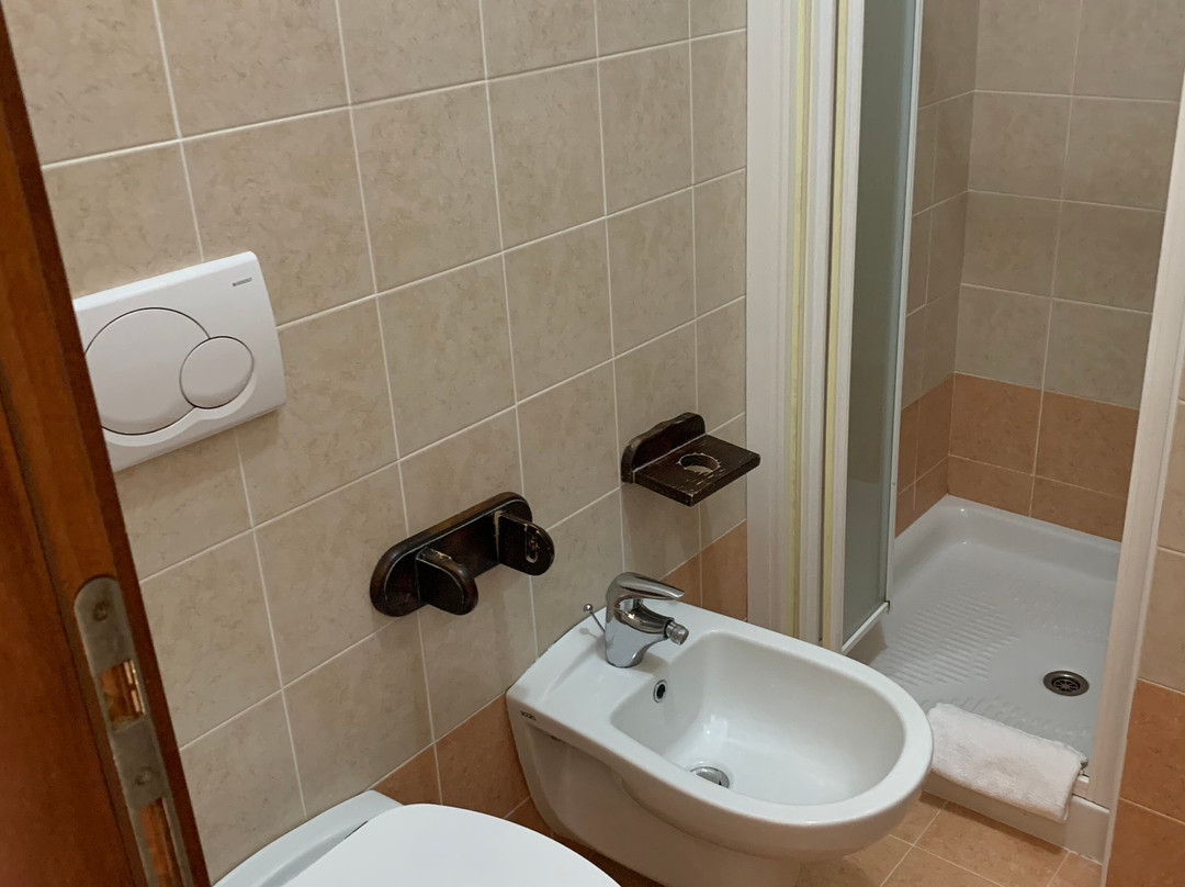 Victor Center Hostel主图
