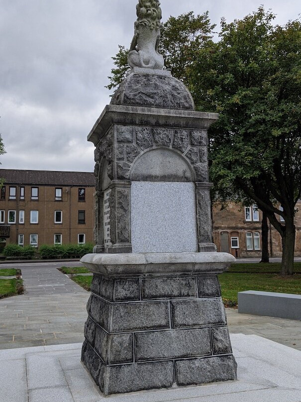 Sir John De Graeme Memorial Fountain-福尔柯克必去景点