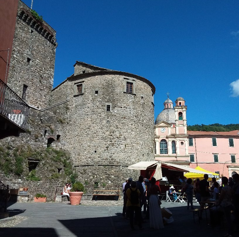 Castello Fieschi - Borgo Rotondo景点图片