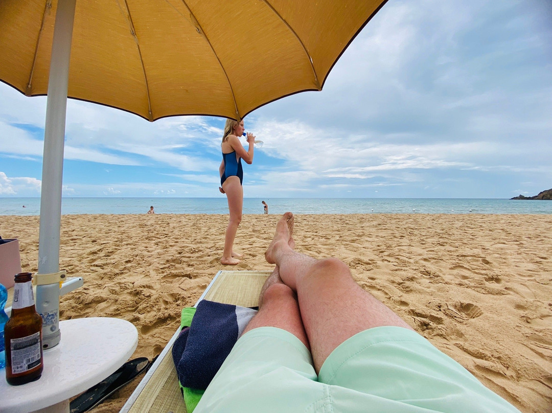 Baia Chia Beach Club-Chia必去景点