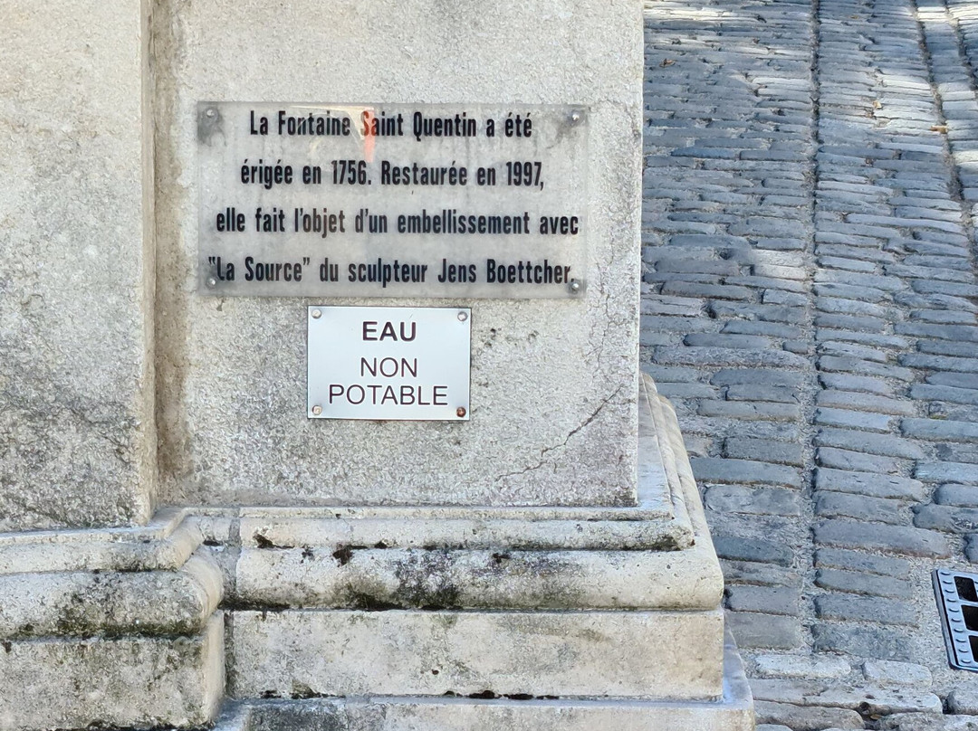Fontaine Saint-Quentin-贝桑松必去景点