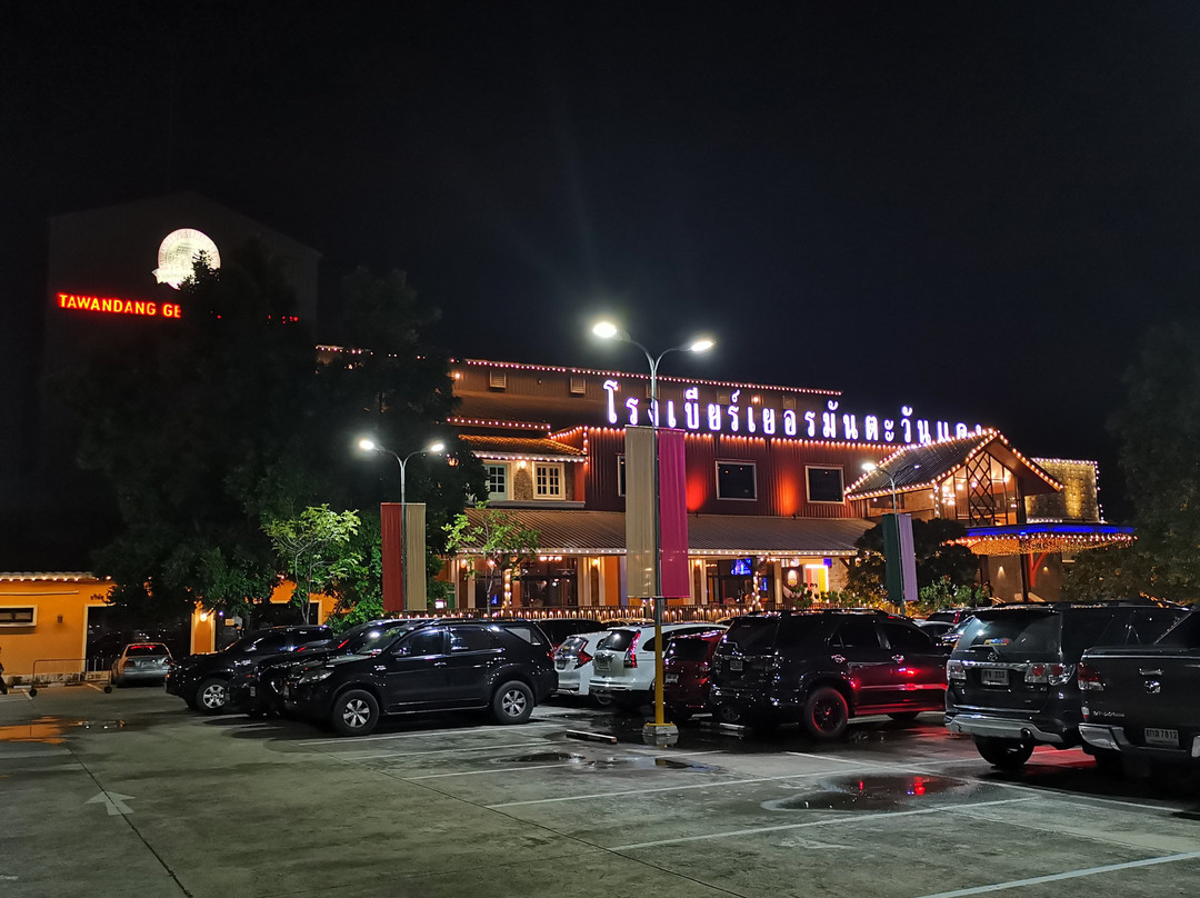 โรงเบียร์เยอรมันตะวันแดง