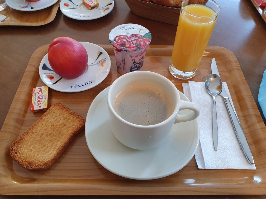 查特佩酒店主图