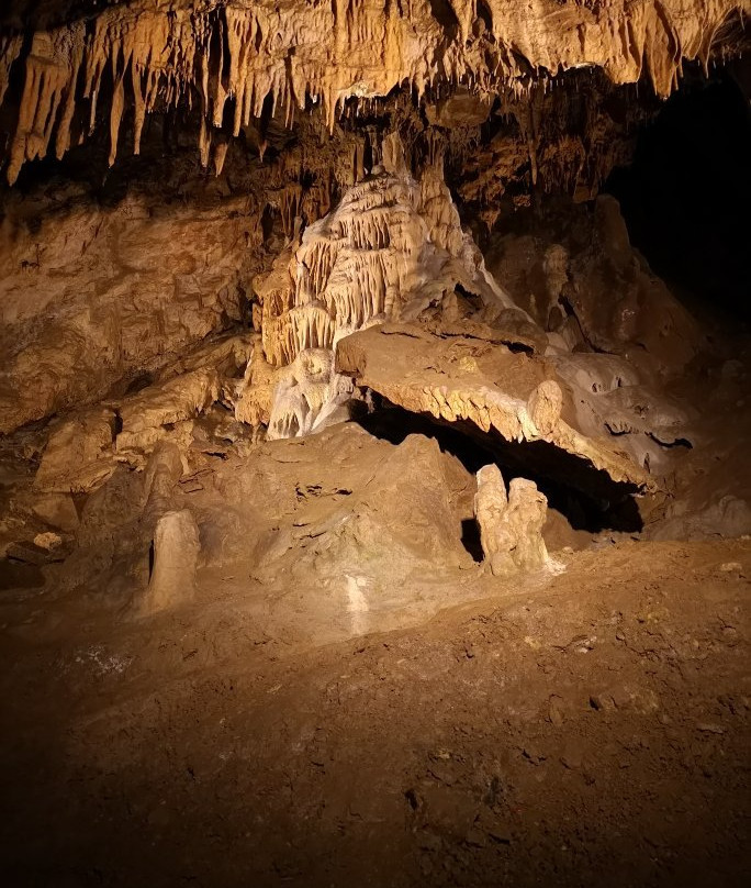 St. Stephen Stalactite Cave景点图片