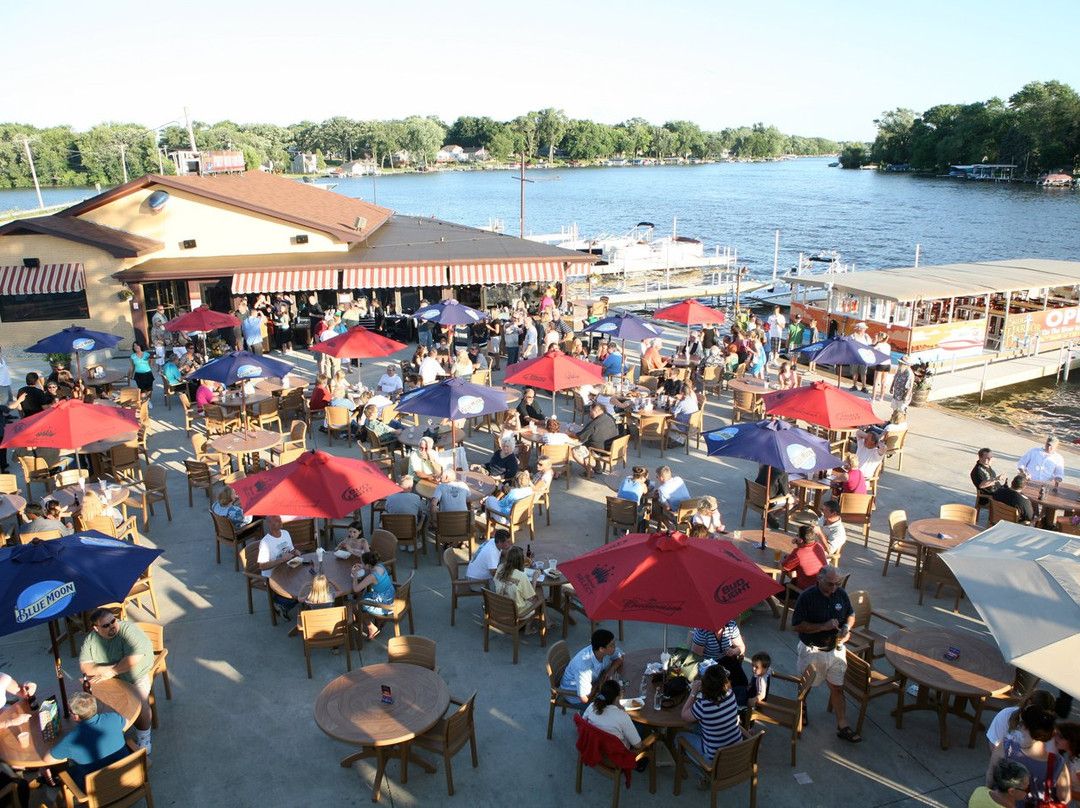 McHenry餐馆和美食-Moretti's Riverside