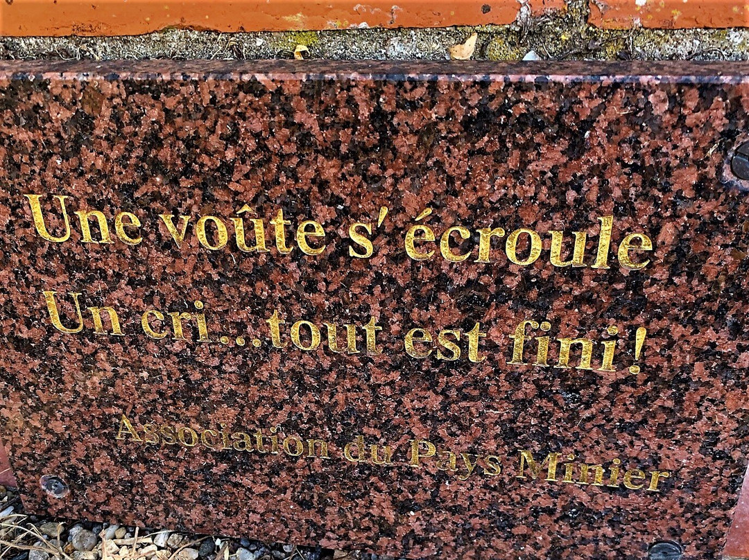 Chapelle des Mineurs-Faymoreau必去景点