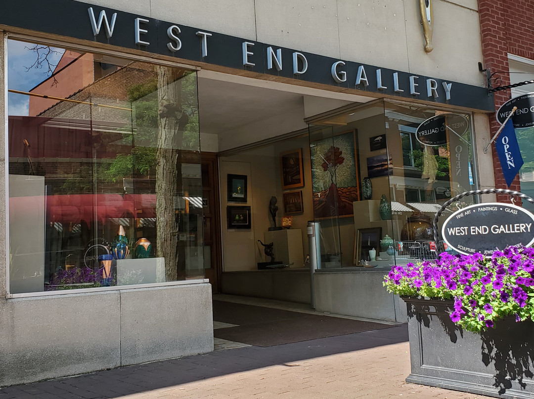 West End Gallery景点图片