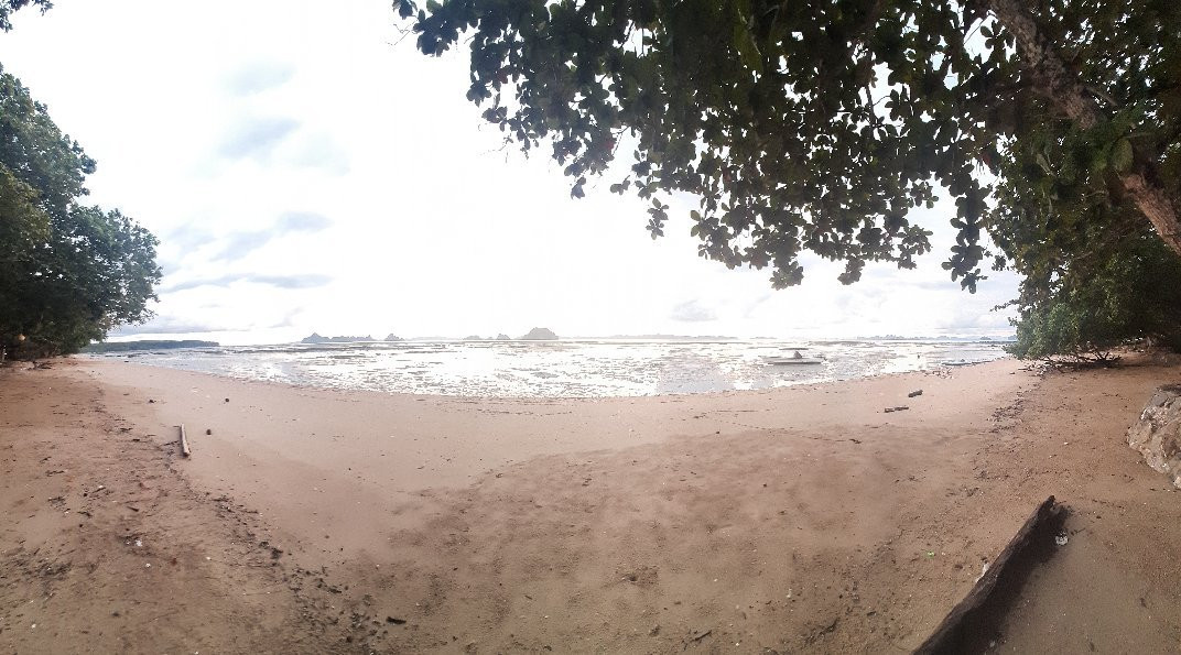 Melina's Beach Front Bungalow主图