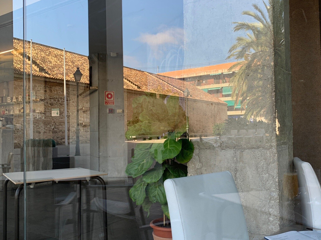 Sea You Hotel Port Valencia主图