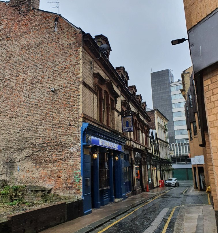 The Denbigh Castle Pub