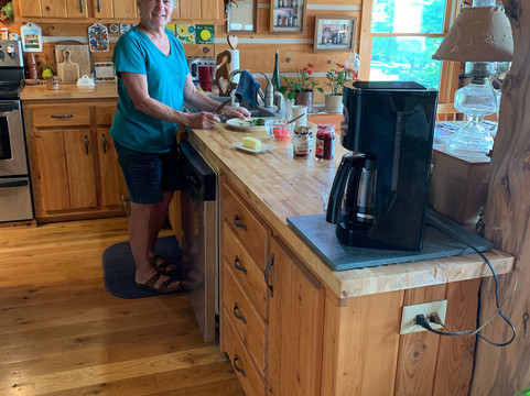 Cedar Post Inn Bed & Breakfast主图