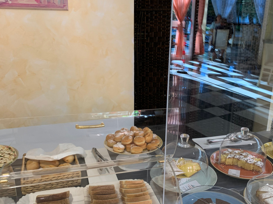 Hotel Augustus Riccione主图