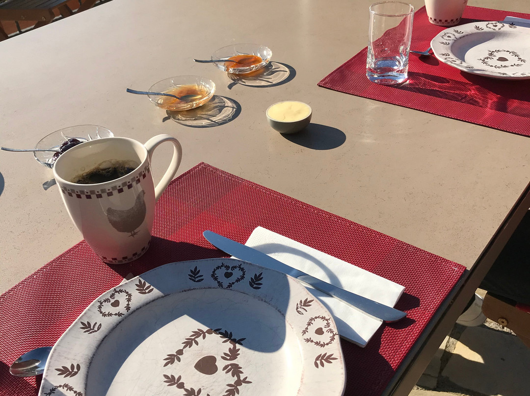 Au Bonheur Du Lac主图