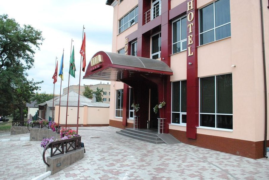 城市俱乐部酒店主图