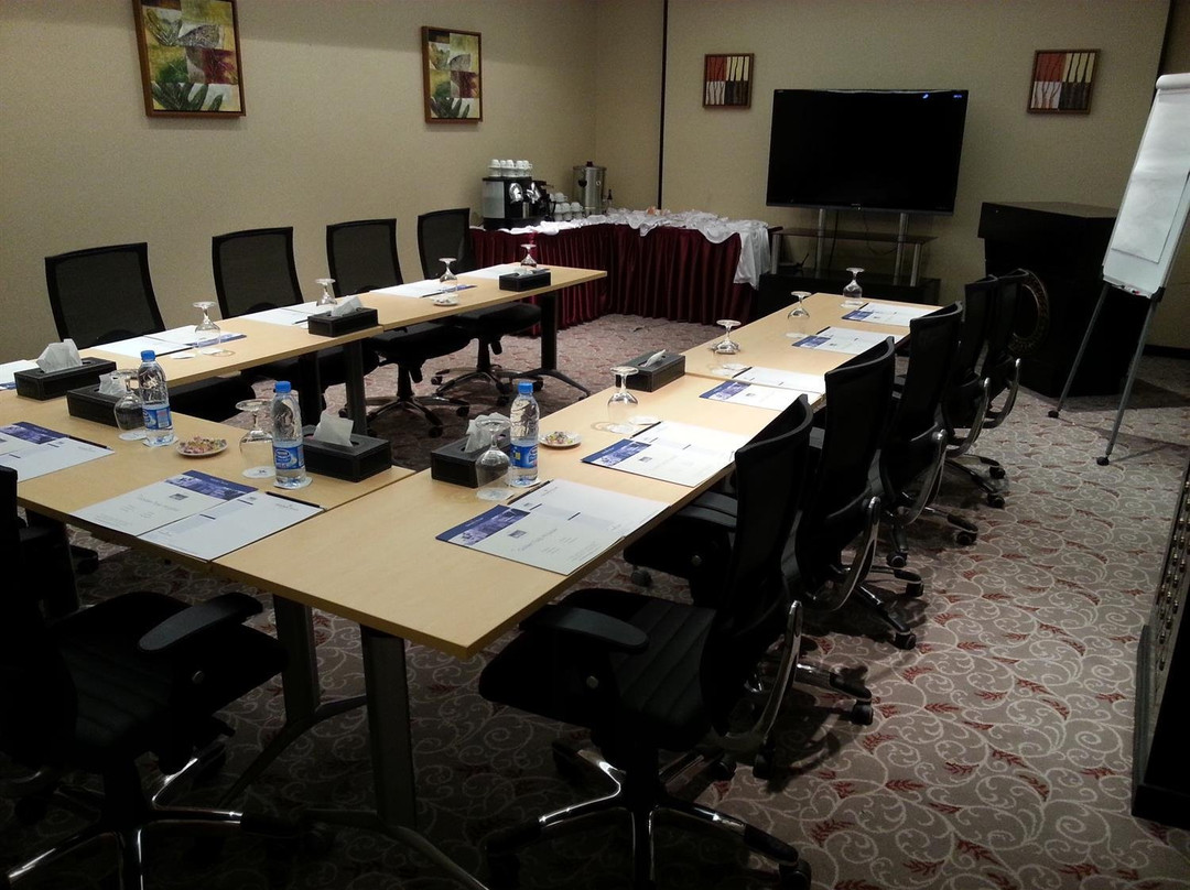 Hotel Golden Tulip Al Jubail主图