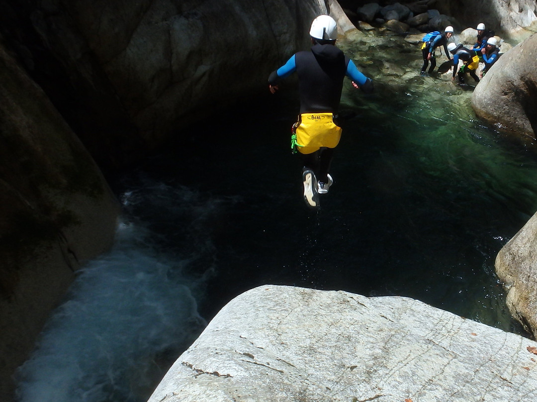 Ossau de l'eau canyoning景点图片