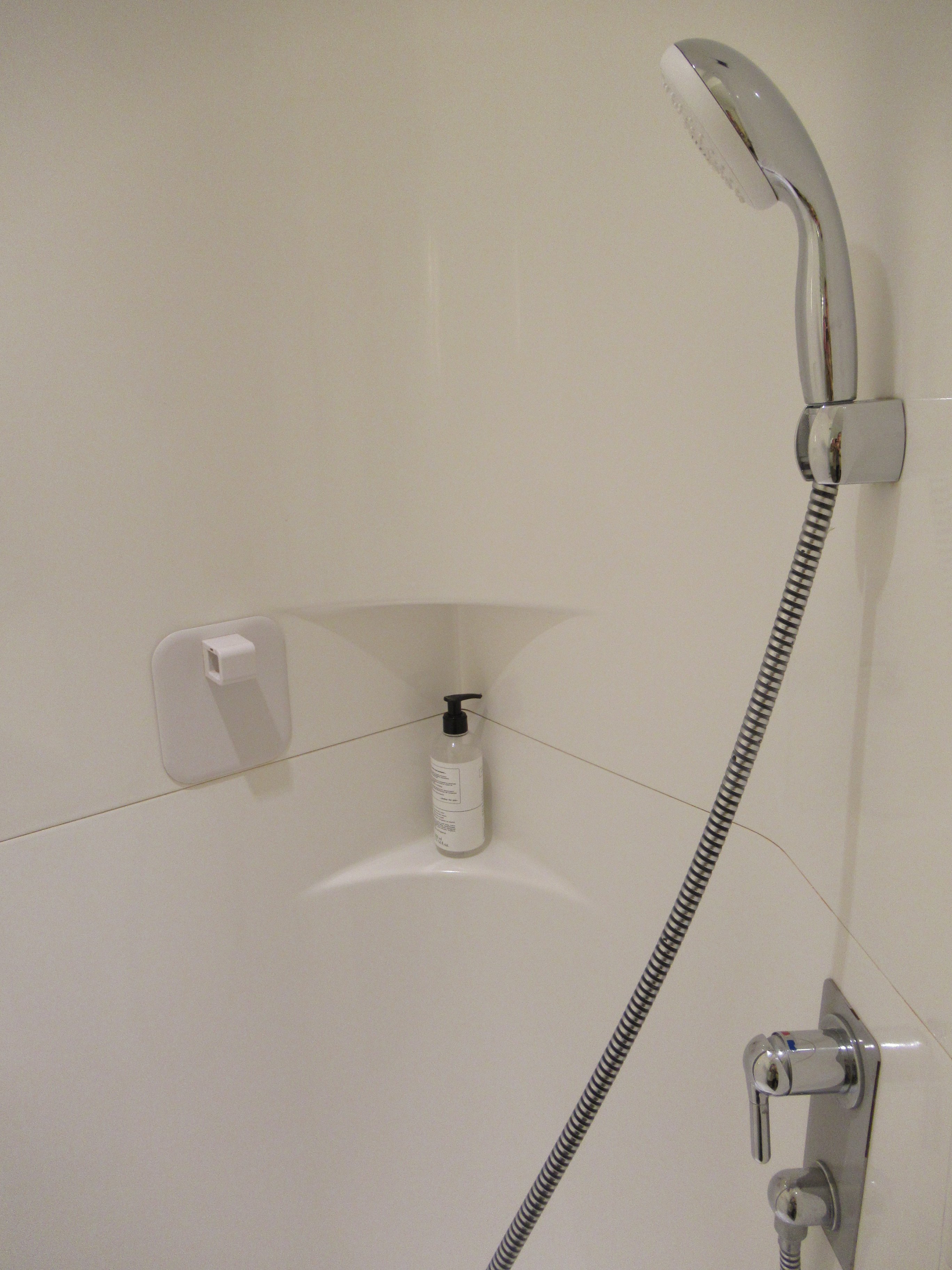 Ibis Budget Nantes Reze Airport-浴室