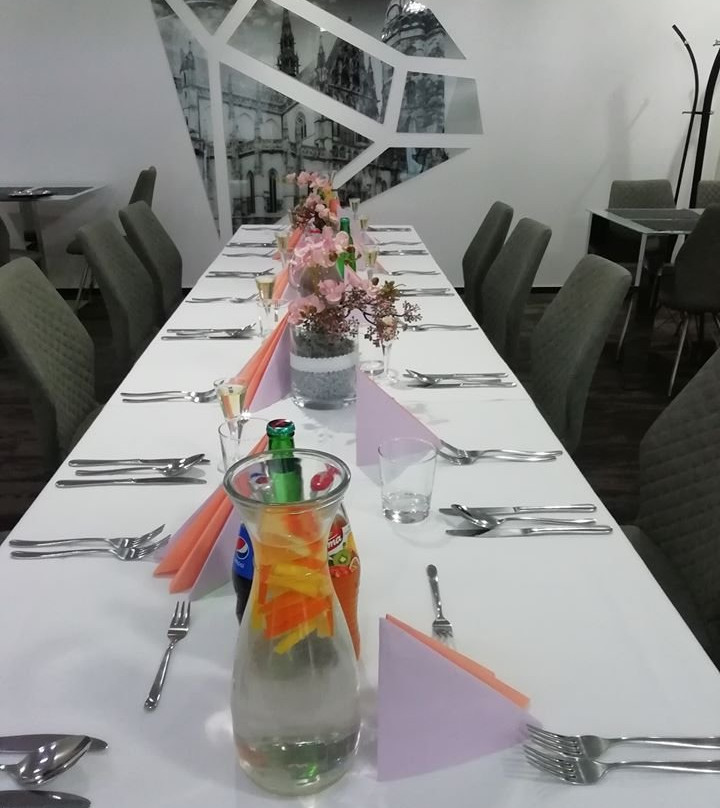 Hotel Crystal主图