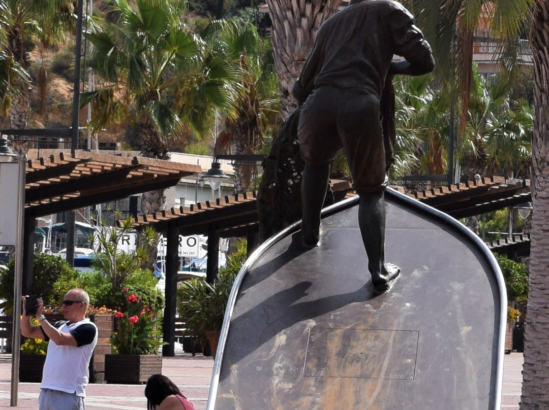 Plaza Comunidades Autonomas-穆尔西亚马萨龙港必去景点