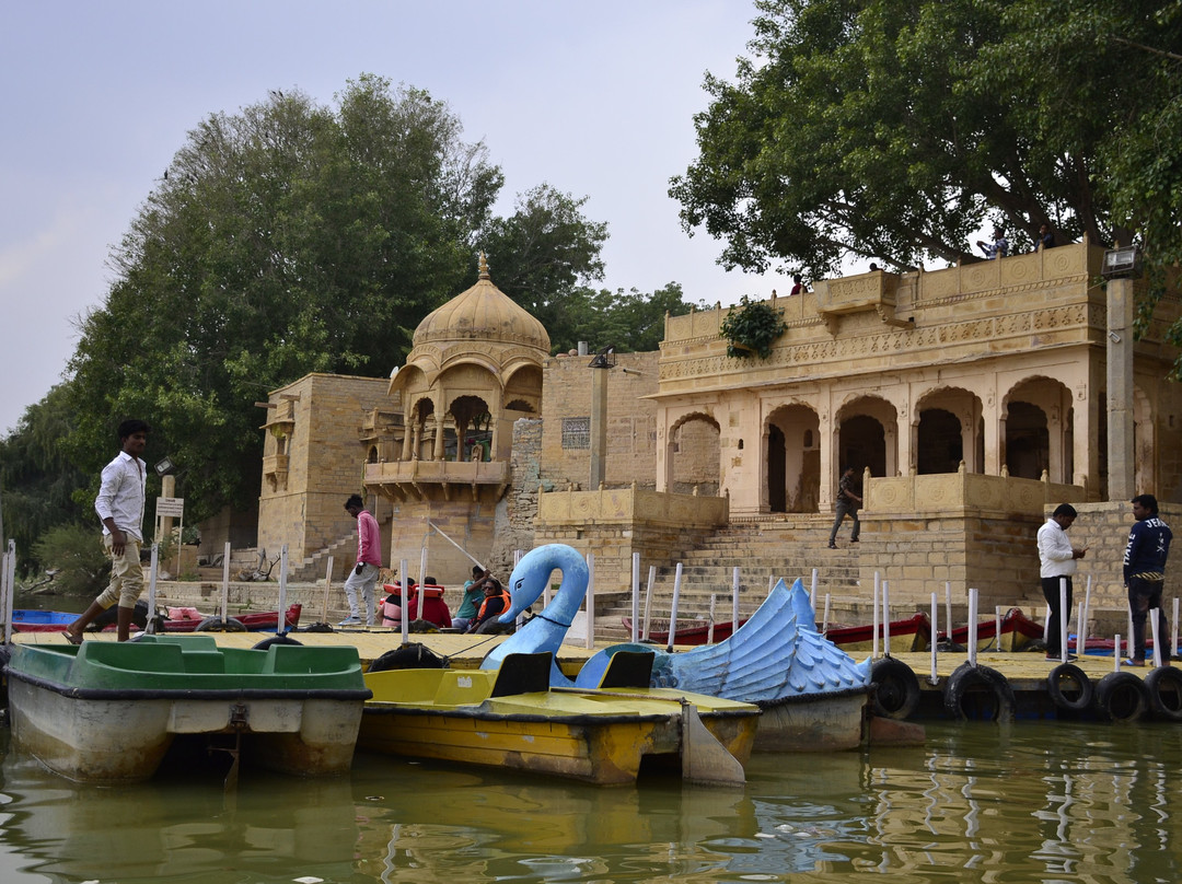 Tilon Ki Pol-杰伊瑟尔梅尔必去景点