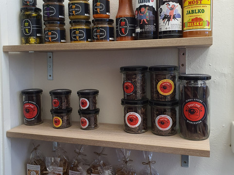 Jimmy's Food factory-布尔诺必去景点