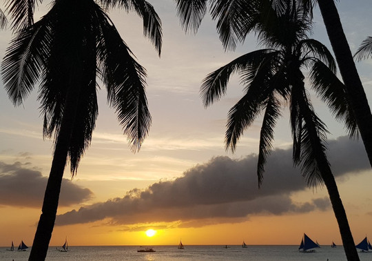 艾萨托海滩度假村主图