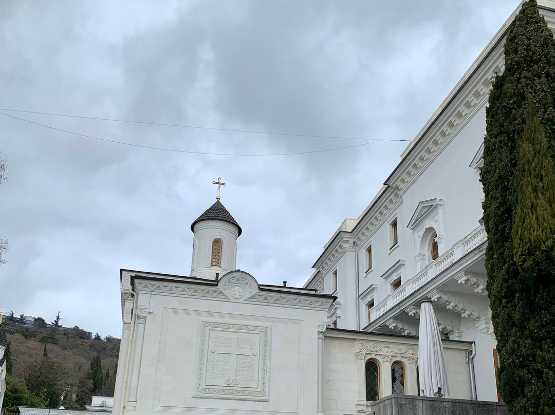 Holy Cross Exaltation Church-Livadiya必去景点