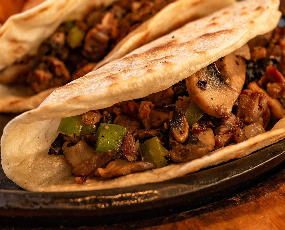 El Papalote Taco & Grill Valle