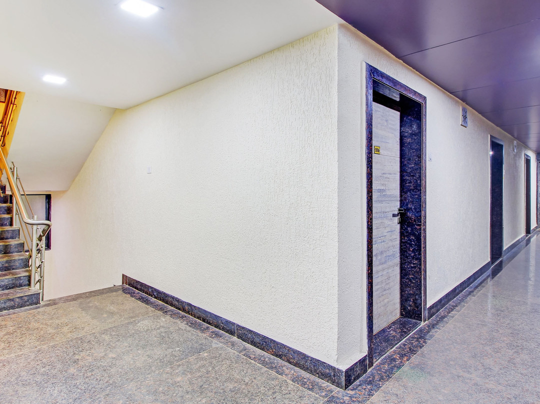 Treebo Trend Shiva'S Valley主图