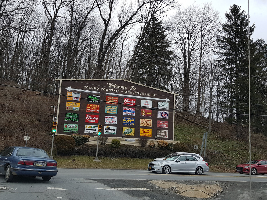 Pocono Premium Outlets-坦纳斯维尔必去景点