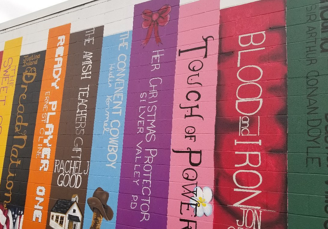 Cupboard Maker Books-Enola必去景点