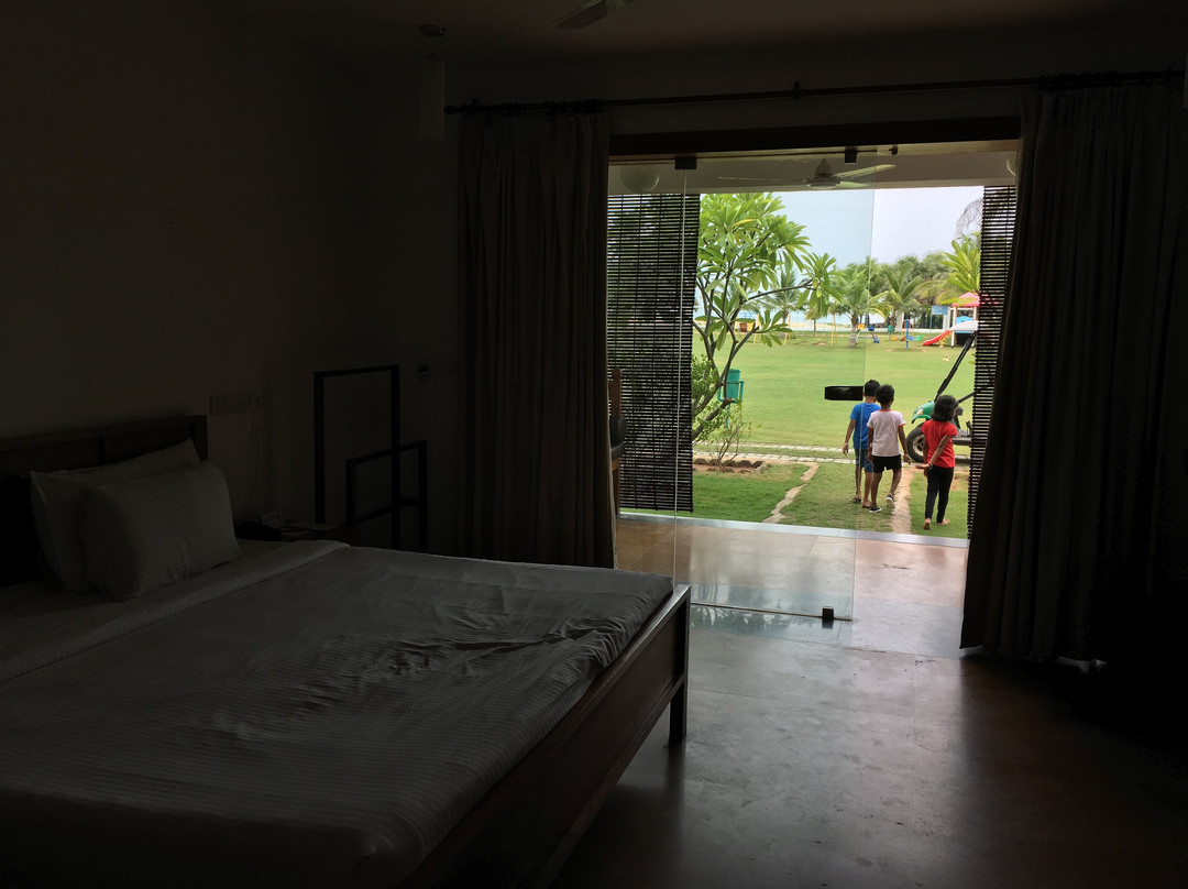 Le Pondy Beach Resort主图