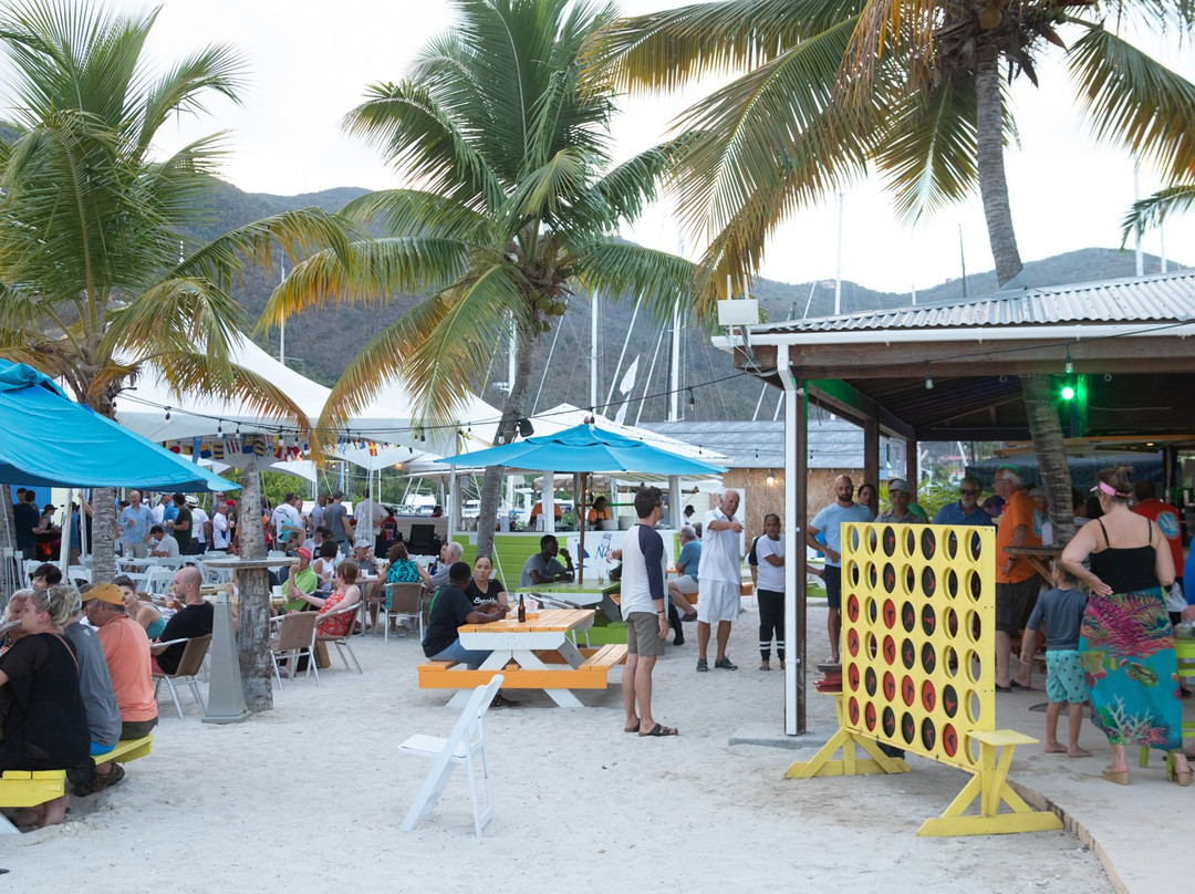 The beach bar at nanny cay景点图片