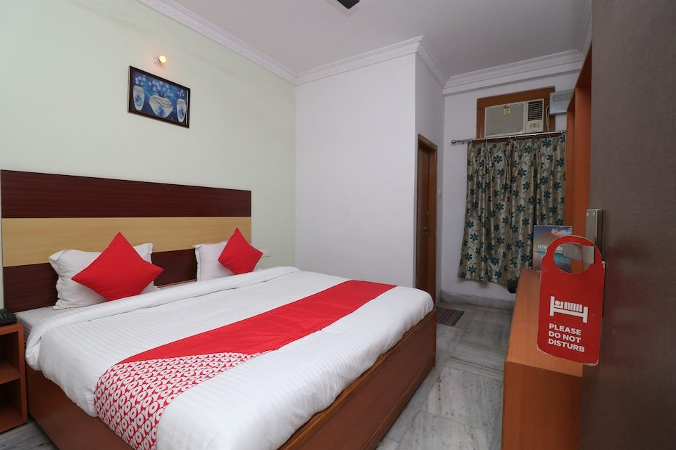 OYO 14898 Hotel Dwarika主图