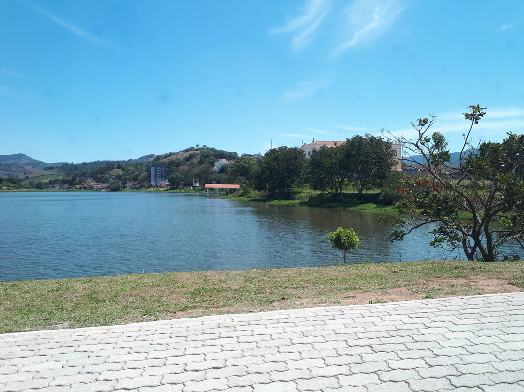 Lago Guanabara-Lambari必去景点
