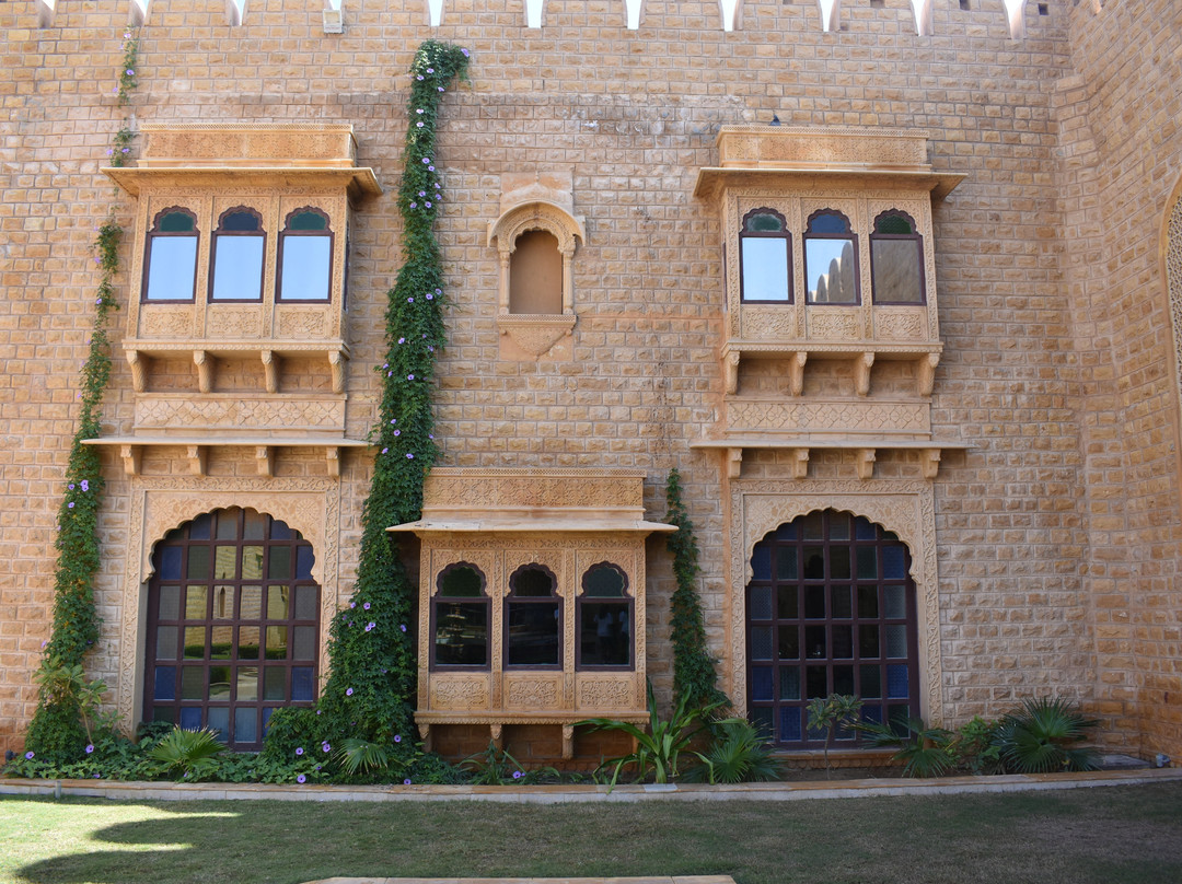 Saira Fort Sarovar Portico主图